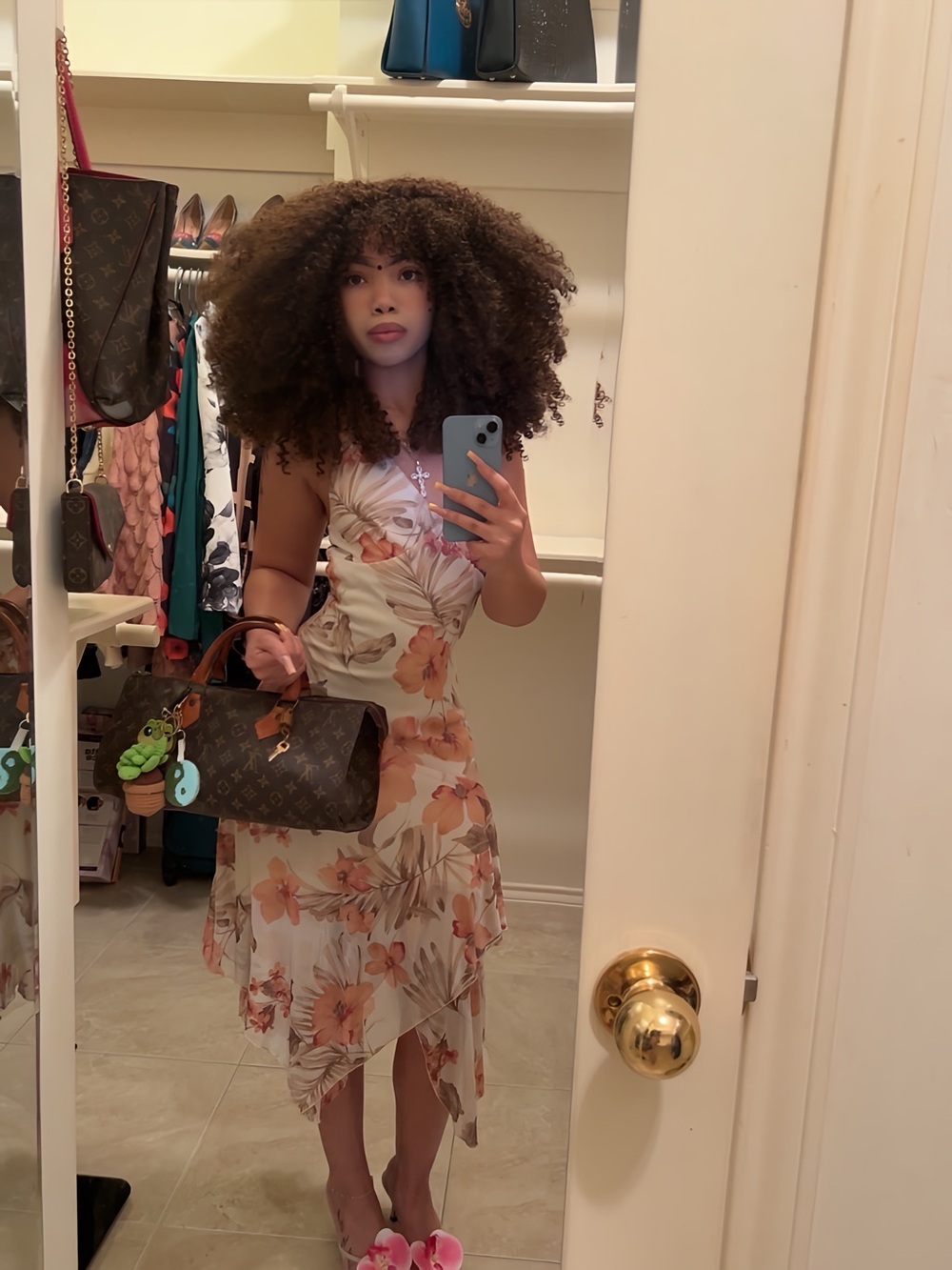 Vintage Louis Vuitton Sac triangle bag